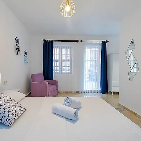 Hotel Mel Town 5*